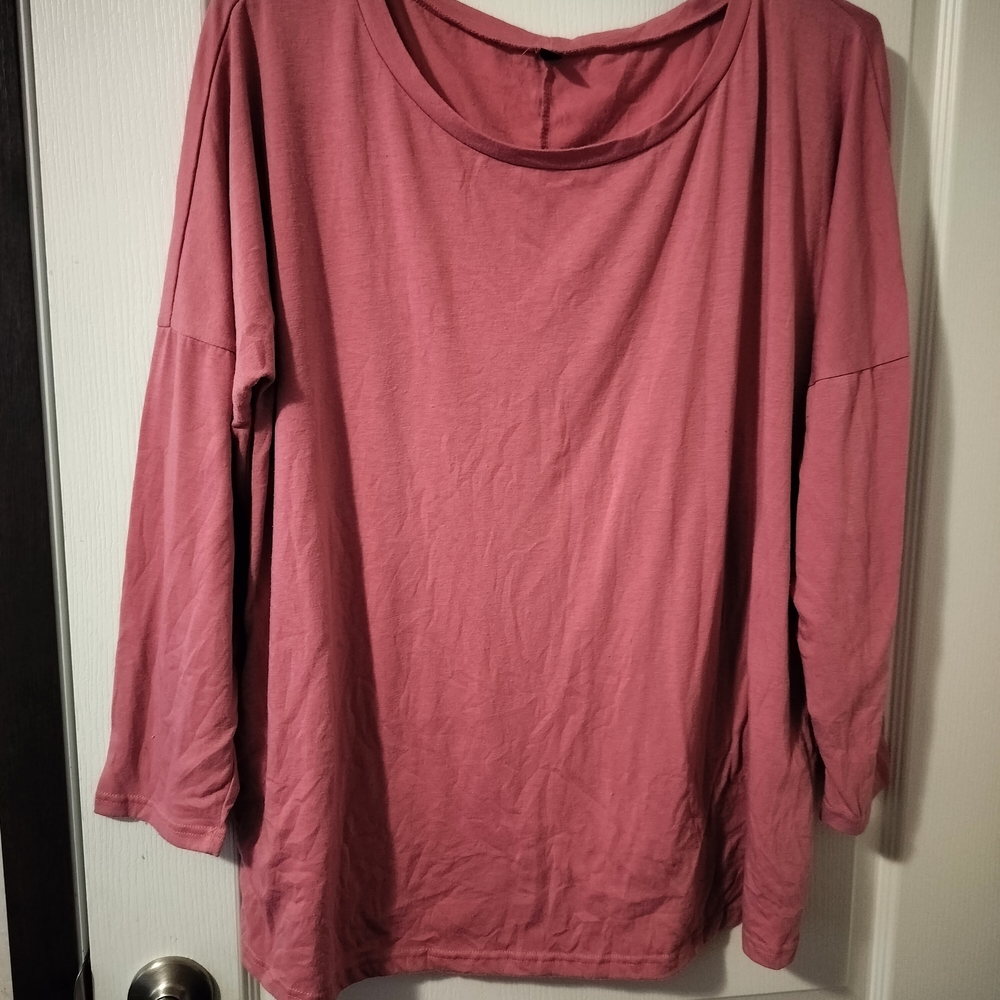 Women's Pink Long Sleeve Top